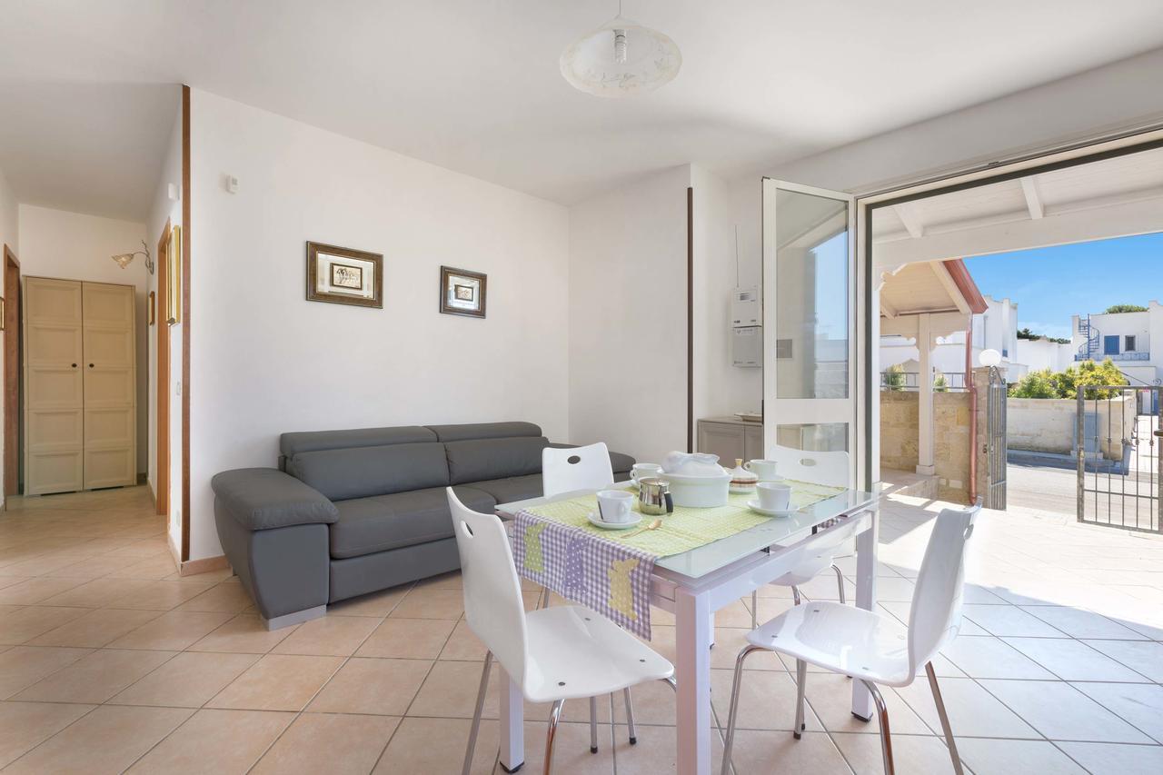 Villetta Teresa By Barbarhouse Porto Cesareo Exterior foto